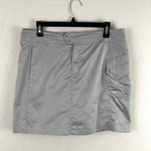 NWT, RLX Ralph Lauren, skort, size 8.  With roomy side and back pockets.